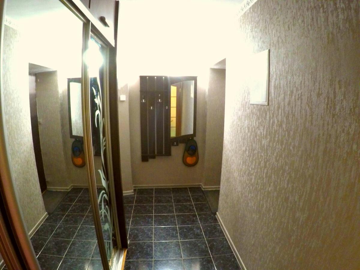 Apartment On Bohdana Gavrilishina Kpi 키예프 외부 사진